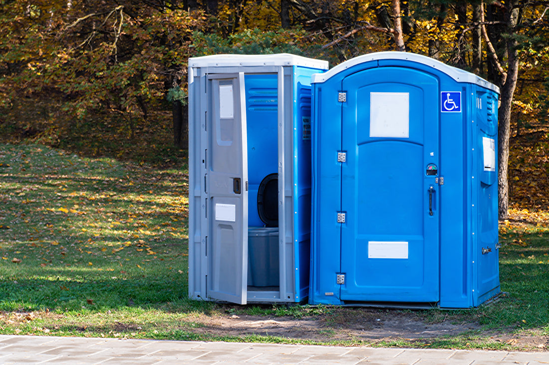 Renting Trailer Restroom